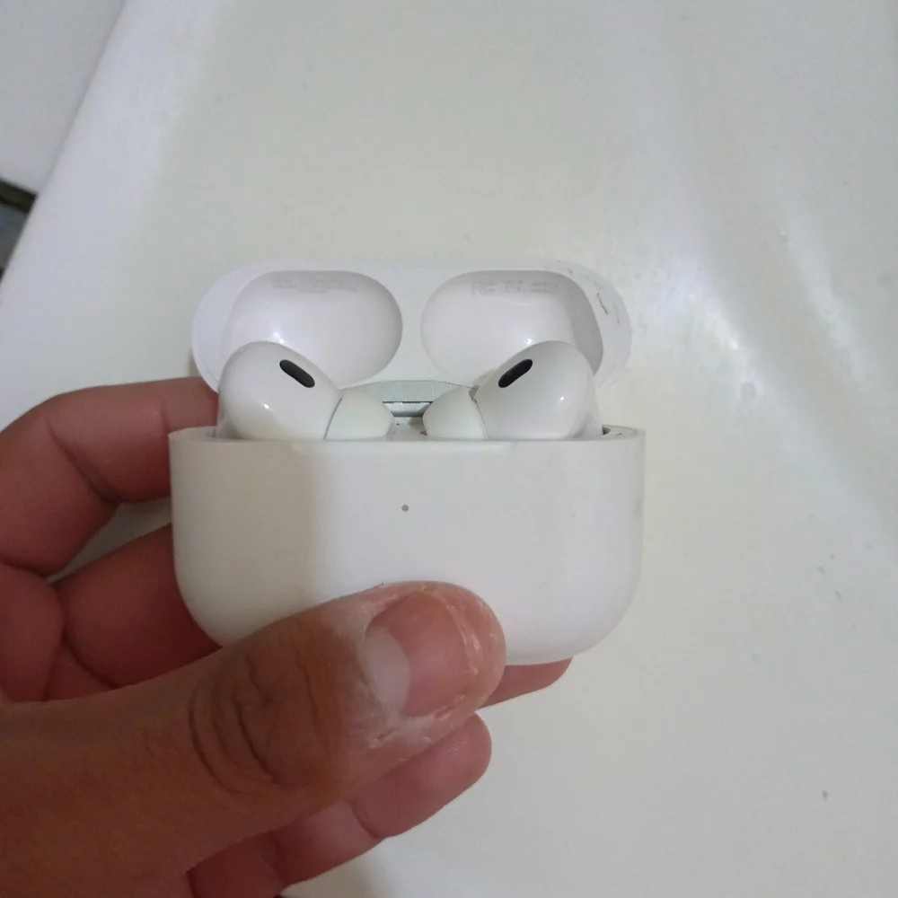 Air pods pros